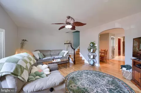 20 E Market St, Lititz, PA 17543 photo 4