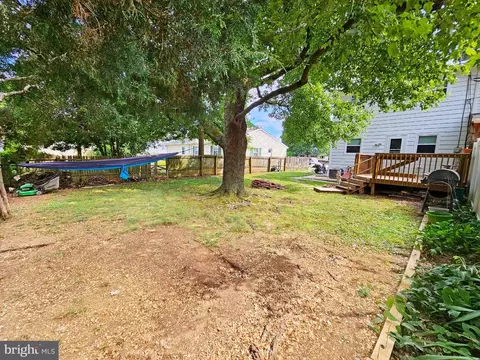 Exterior - 527 Spring Ave, Lititz, PA 17543 photo 2 of 3