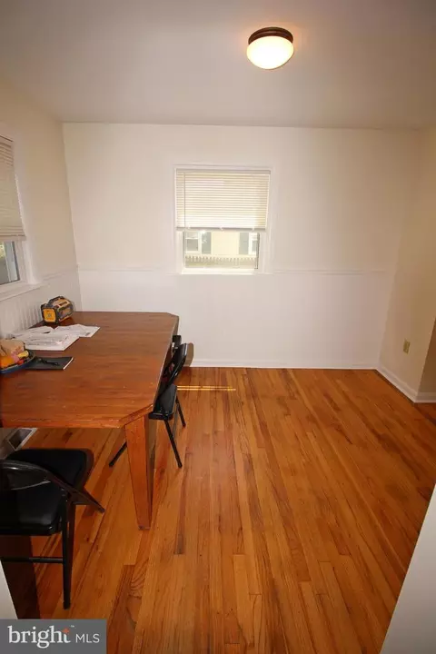 Dining - 527 Spring Ave, Lititz, PA 17543 photo 1 of 1