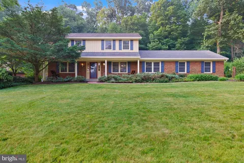 885 N Maple St, Ephrata, PA 17522