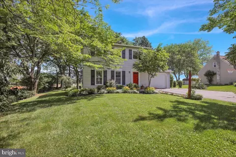 506 Wagonwheel Rd, Lititz, PA 17543 photo 2