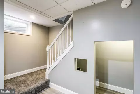 Entry Way - 37 Winding Way, Lititz, PA 17543 photo 5 of 5