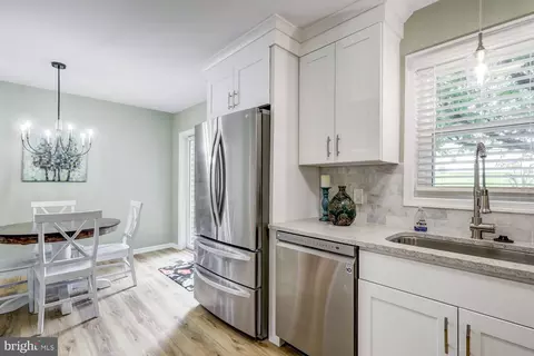 Kitchen - 37 Winding Way, Lititz, PA 17543 photo 3 of 3