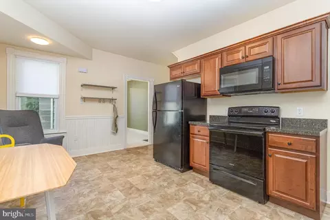 129 E Lincoln Ave, Lititz, PA 17543 photo 10