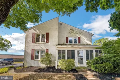 6098 Old Philadelphia Pike, Gap, PA 17527