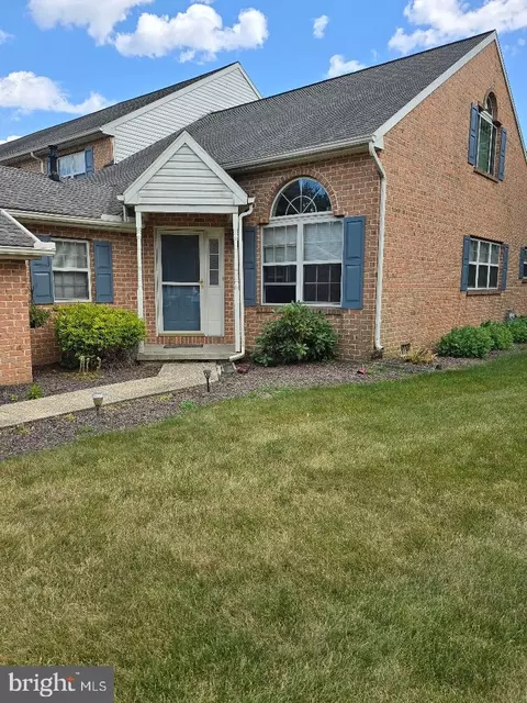 126 Langley Sq, Lancaster, PA 17603