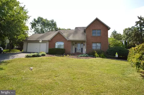 Exterior - 627 Woodcrest Ave, Lititz, PA 17543 photo 20 of 21