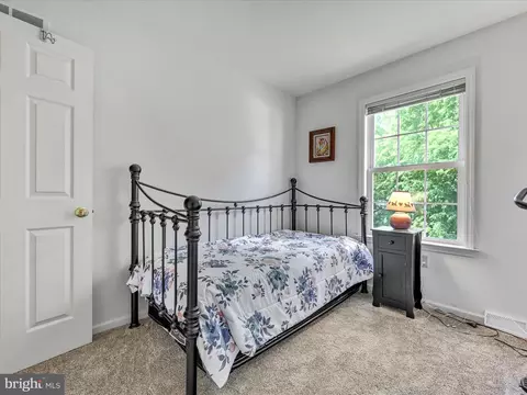 Bedroom - 112 Moorland Ct, Lititz, PA 17543 photo 6 of 7