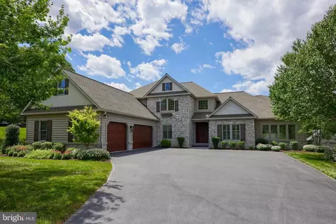 503 Country Meadows Dr, Lancaster, PA 17602