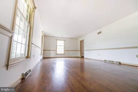 34 Pinewood Ave, Lititz, PA 17543 photo 5