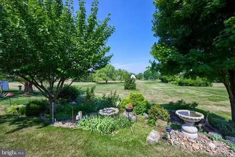 756 Rosemont Dr, Lititz, PA 17543 photo 34