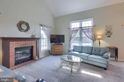 756 Rosemont Dr, Lititz, PA 17543 photo 9