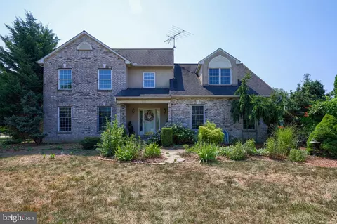 115 Canterbury Turn Turn, Lancaster, PA 17601
