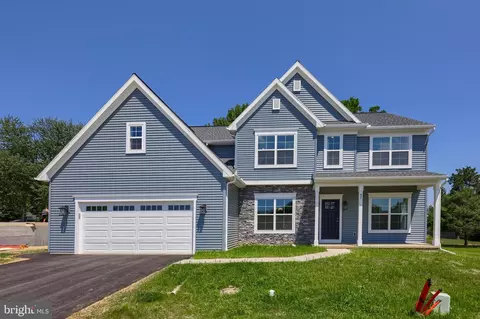 47 Vista Ct, Lititz, PA 17543