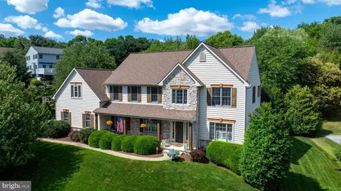 2798 Wimbledon Ln, Lancaster, PA 17601