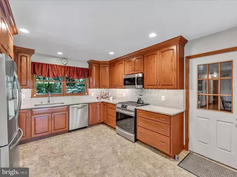 351 Dead End Rd, Lititz, PA 17543 photo 9