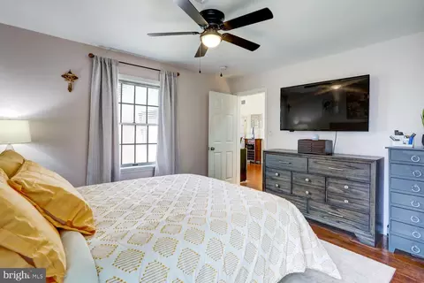 Bedroom - 19 Amberley Way, Lititz, PA 17543 photo 4 of 4