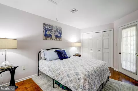 Bedroom - 19 Amberley Way, Lititz, PA 17543 photo 1 of 4