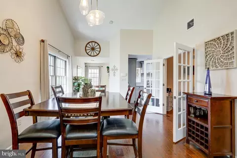 Dining - 19 Amberley Way, Lititz, PA 17543 photo 2 of 2