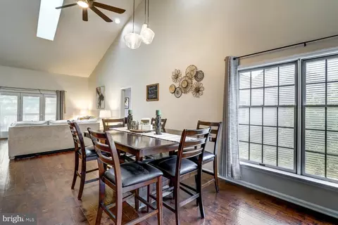 Dining - 19 Amberley Way, Lititz, PA 17543 photo 1 of 2