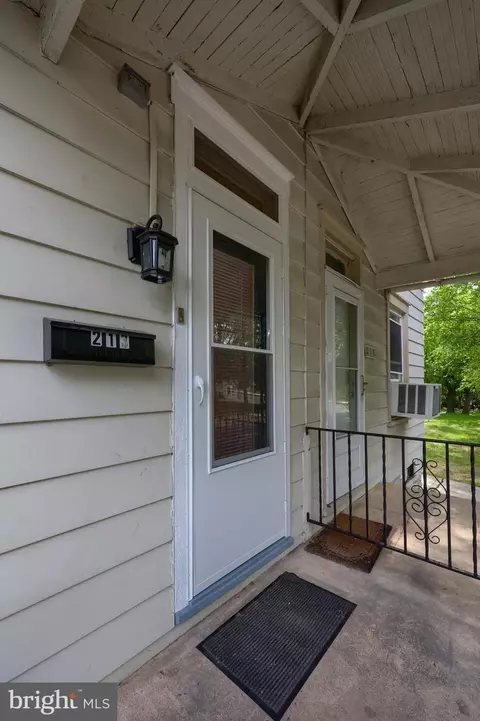213 Leaman St, Lititz, PA 17543 photo 5
