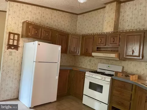 77 Sherry Dr, Lititz, PA 17543 photo 32