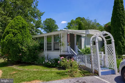 765 Dogwood Ln, Gap, PA 17527