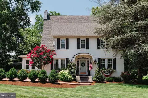 124 Lampeter Rd, Lancaster, PA 17602