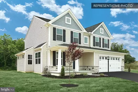 124 Equine Dr, Marietta, PA 17547