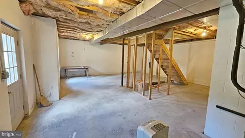 Entry Way - 12 Wade Dr, Lititz, PA 17543 photo 3 of 3