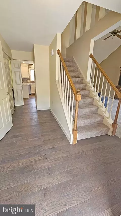 Entry Way - 12 Wade Dr, Lititz, PA 17543 photo 1 of 3