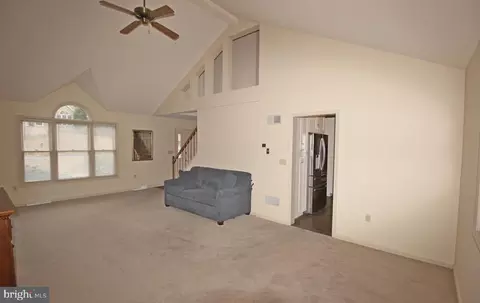 Entry Way - 12 Wade Dr, Lititz, PA 17543 photo 2 of 3