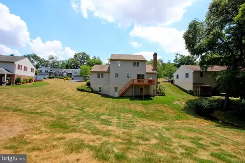 Exterior - 12 Wade Dr, Lititz, PA 17543 photo 2 of 6
