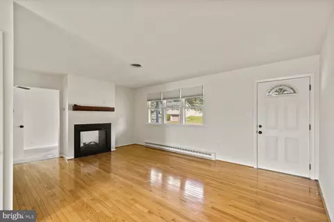 117 Oxford Dr, Lititz, PA 17543 photo 6