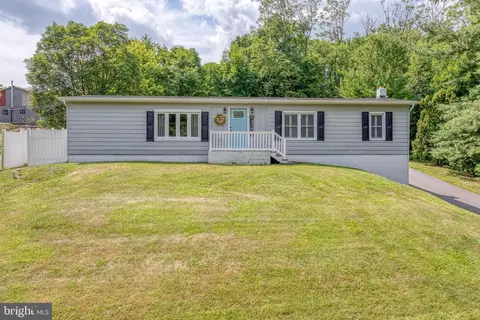 2511 Ironville Pike, Columbia, PA 17512