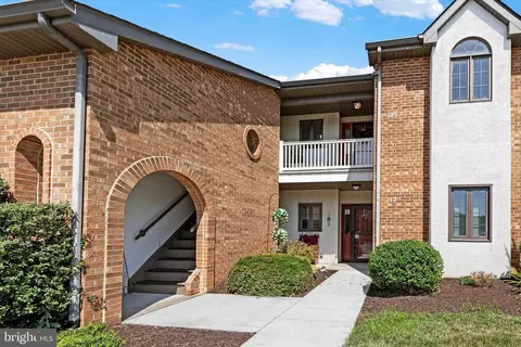119 Black Oak Dr, Lancaster, PA 17602