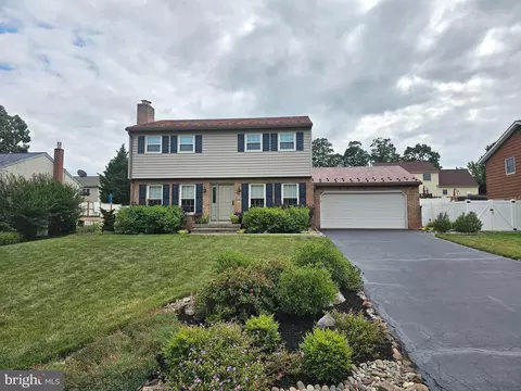 84 Scenic Dr, Denver, PA 17517