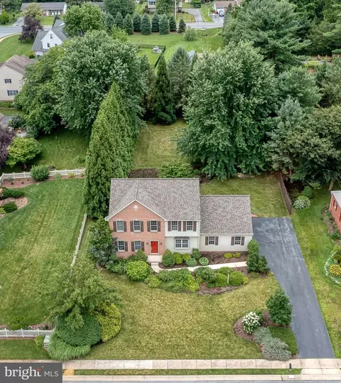 View/Area - 334 Portland Pl, Lititz, PA 17543 photo 4 of 4