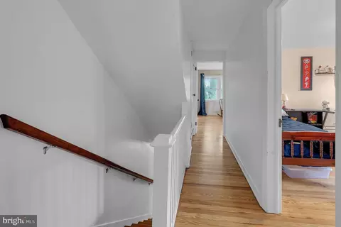 Entry Way - 421 S Cedar St, Lititz, PA 17543 photo 4 of 4