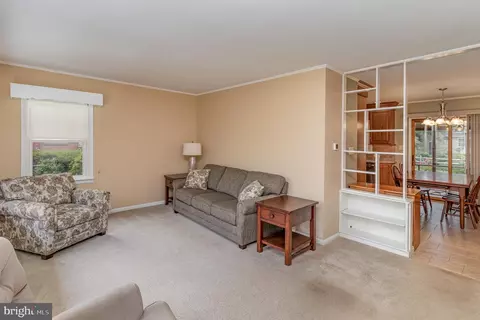 Living - 328 E Marion St, Lititz, PA 17543 photo 1 of 3