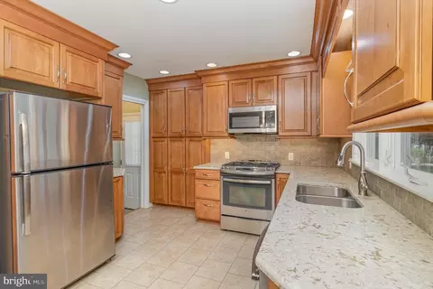 Kitchen - 328 E Marion St, Lititz, PA 17543 photo 1 of 2