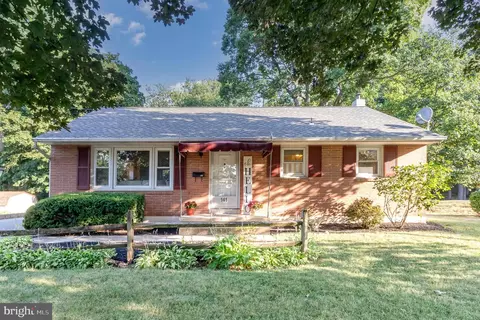 565 Hampden Rd, Elizabethtown, PA 17022