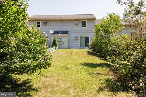 664 S Cedar St, Lititz, PA 17543 photo 15