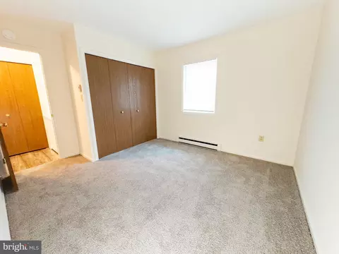 664 S Cedar St, Lititz, PA 17543 photo 10