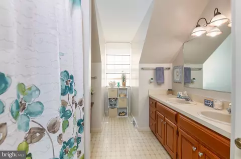 235 Farmstead Ln, Lititz, PA 17543 photo 28