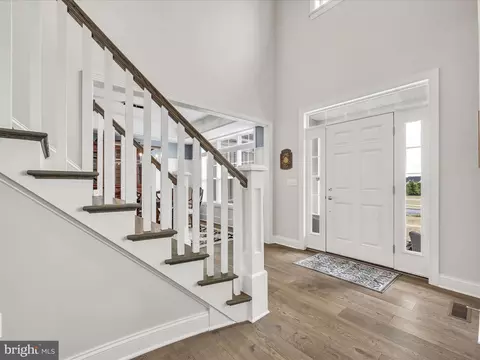 1051 Valley Crossing Dr, Lititz, PA 17543 photo 11