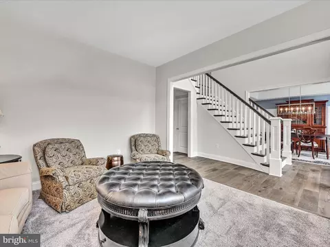 1051 Valley Crossing Dr, Lititz, PA 17543 photo 12