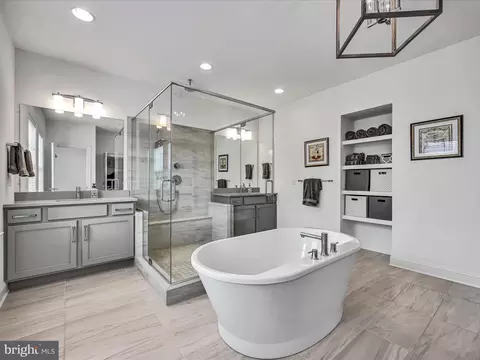 1051 Valley Crossing Dr, Lititz, PA 17543 photo 39