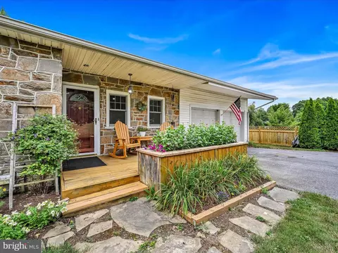 550 Abbeyville Rd, Lancaster, PA 17603