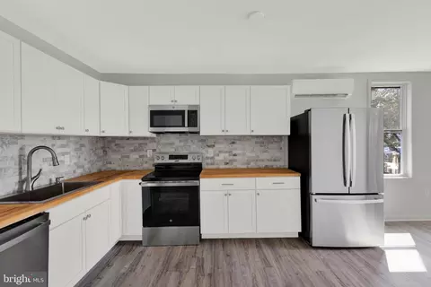 2141 Main St, Lititz, PA 17543 photo 5